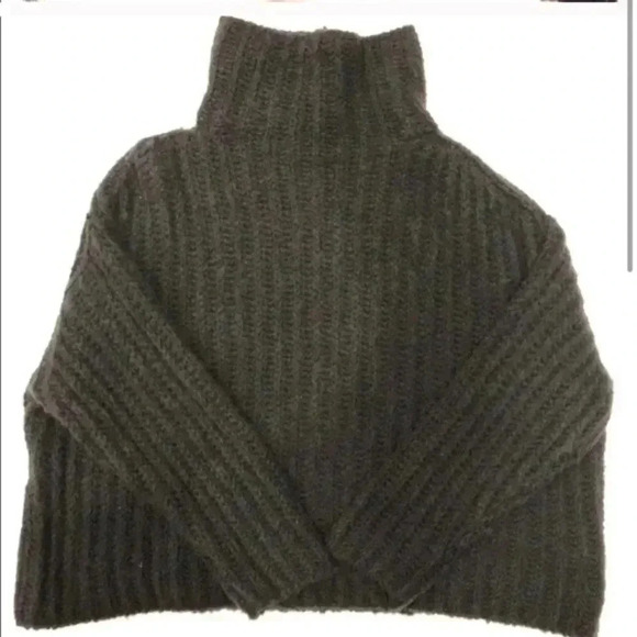 Free People | Fluffy Fox Sweater | Black - XS - Picture 5 of 5